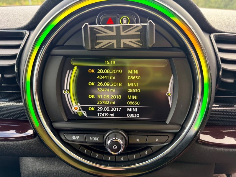Mini Clubman Clubman Cooper Black #23