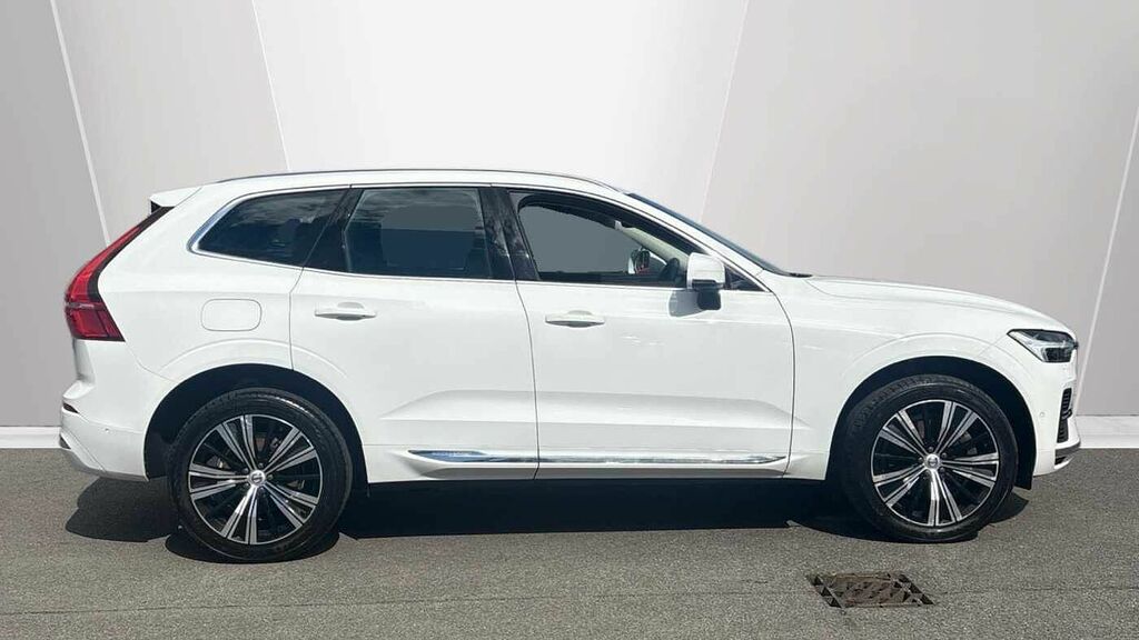Volvo XC60 Recharge Inscription Pro, T8 Awd Plug-in Hybrid ST22XNM White #3