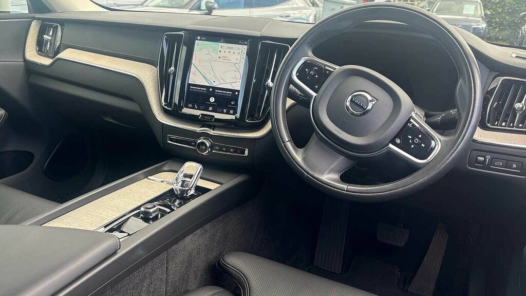 Volvo XC60 Recharge Inscription Pro, T8 Awd Plug-in Hybrid ST22XNM White #4