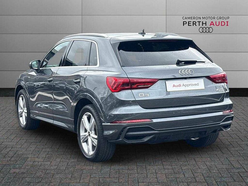 Audi Q3 Suv S Line 40 Tdi Quattro 200 Ps S Tronic SR22HJK Grey #3