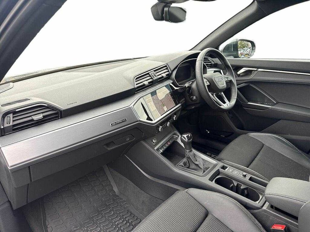 Audi Q3 Suv S Line 40 Tdi Quattro 200 Ps S Tronic SR22HJK Grey #2