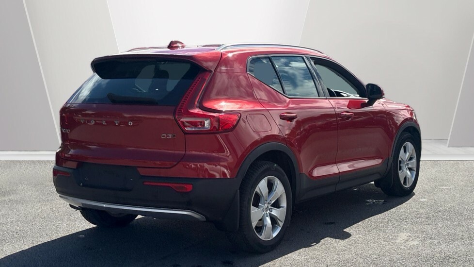 Volvo XC40 D3 Awd Momentum Red #2