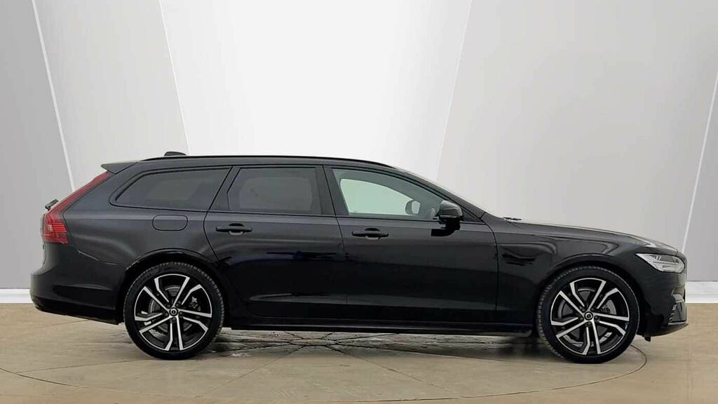 Volvo V90 Recharge Ultimate, T6 Awd Plug-in Hybrid, Black #2