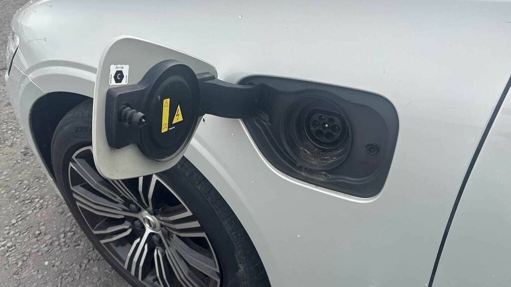 Volvo V60 Momentum, B3 Mild Hybrid Grey #40