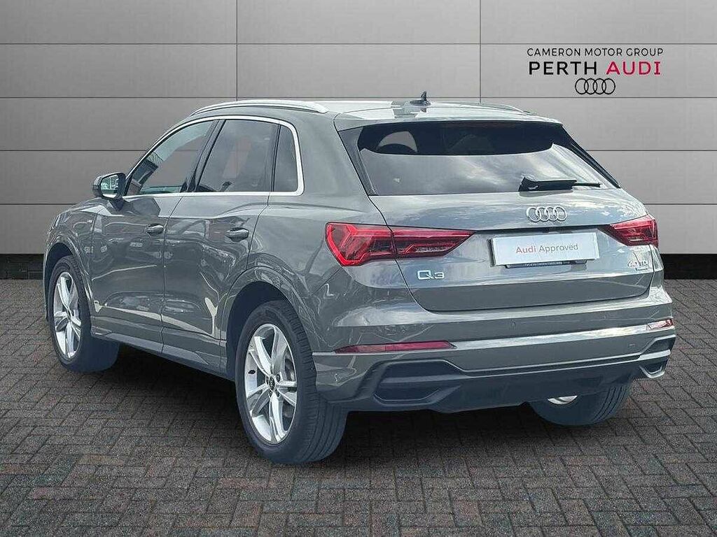 Audi Q3 Black Edition 40 Tfsi Quattro 190 Ps S Tronic Grey #3