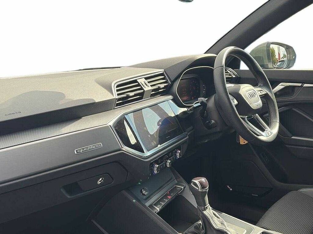 Audi Q3 Black Edition 40 Tfsi Quattro 190 Ps S Tronic Grey #2