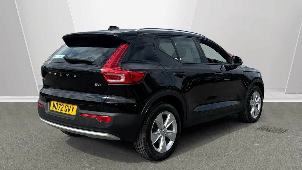 Volvo XC40 Core, B3 Mild Hybrid, Black #2