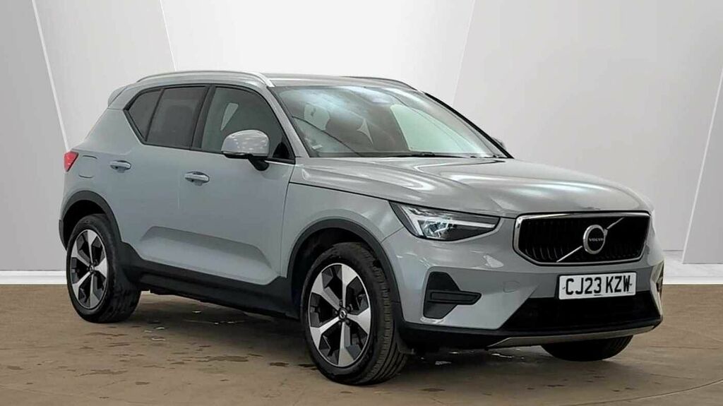Volvo XC40 Core, B3 Mild Hybrid, Grey