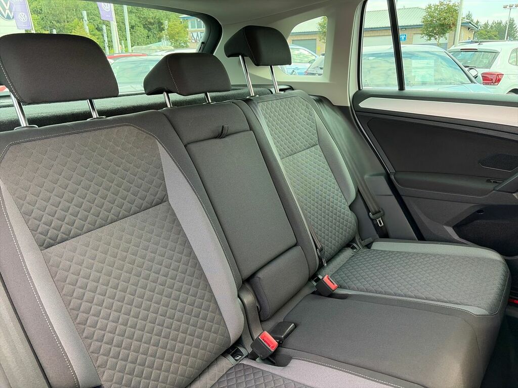 Volkswagen Tiguan 1.5 Tsi Life Suv Dsg 150 Ps Grey #17