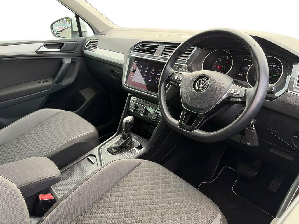Volkswagen Tiguan 1.5 Tsi Life Suv Dsg 150 Ps Grey #8