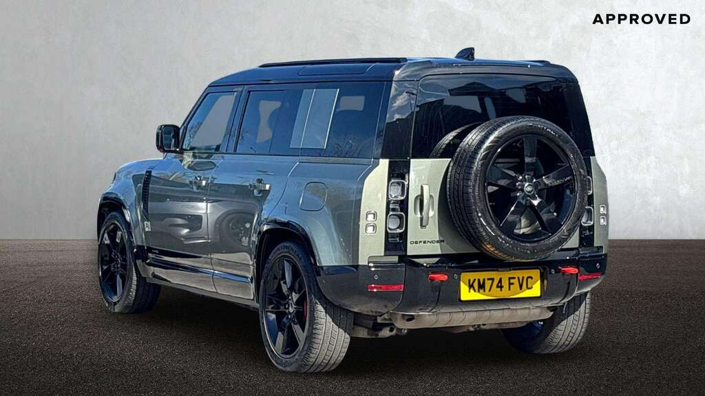 Land Rover Defender 110 2.0 P300e X 110 2024 Green #2