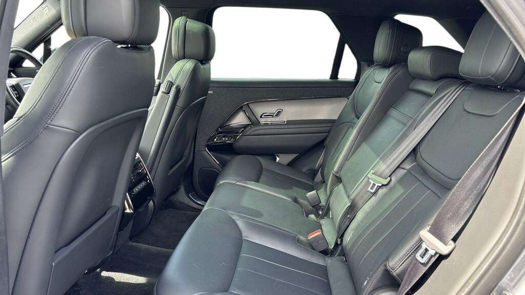 Land Rover Range Rover Sport 3.0 D300 Dynamic Se 2023 BT73LHM Grey #4