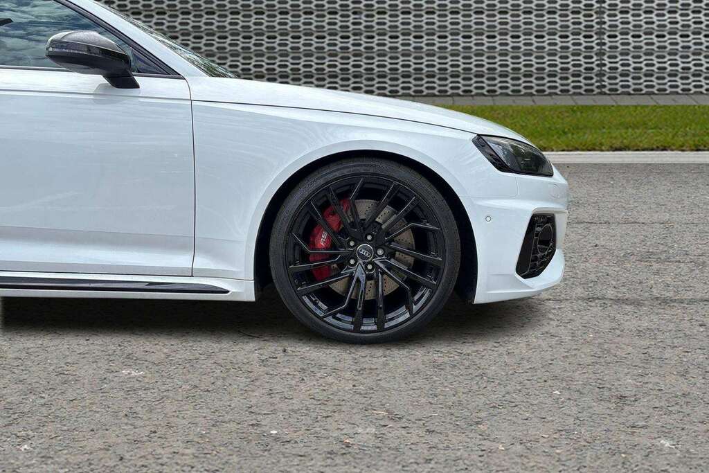 Audi RS4 Rs 4 Tfsi Quattro Vorsprung Tiptronic 2021 HJ21SVO White #5