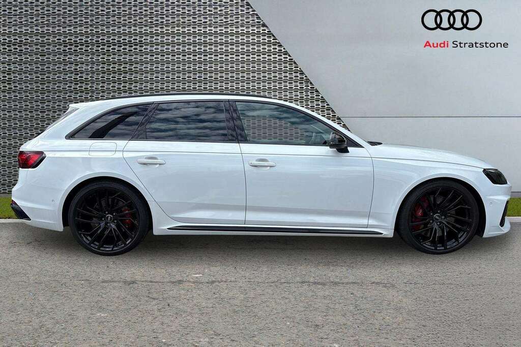 Audi RS4 Rs 4 Tfsi Quattro Vorsprung Tiptronic 2021 HJ21SVO White #4