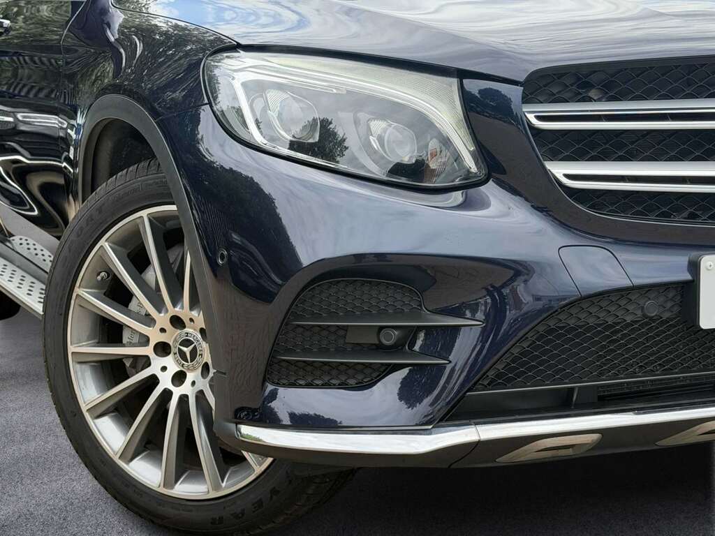 Mercedes-Benz GLC Class 250D 4Matic Amg Line Prem Plus 9G-tronic 2018 PL68VAH Blue #3