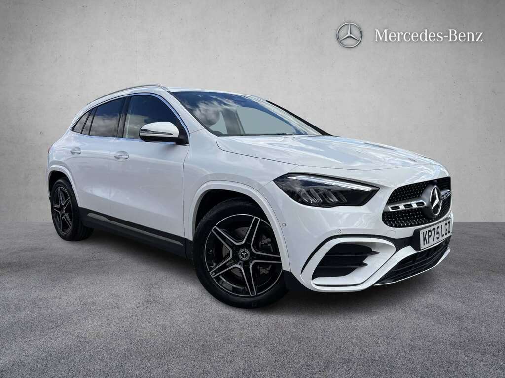 Mercedes-Benz GLA Class 220D 4Matic Amg Line Executive 2025 White