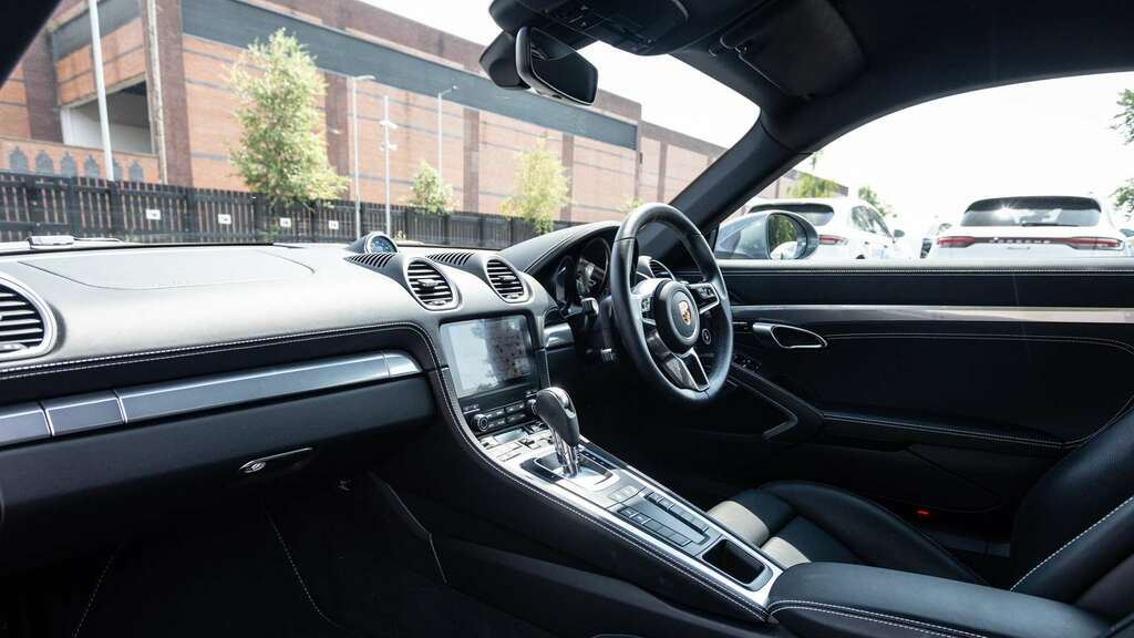 Porsche 718 Cayman Cayman Style Edition 2025 2025 Grey