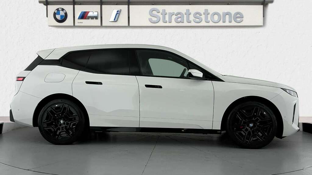 BMW iX 300Kw Xdrive45 M Sport 101Kwh 2025 YP75ESG White