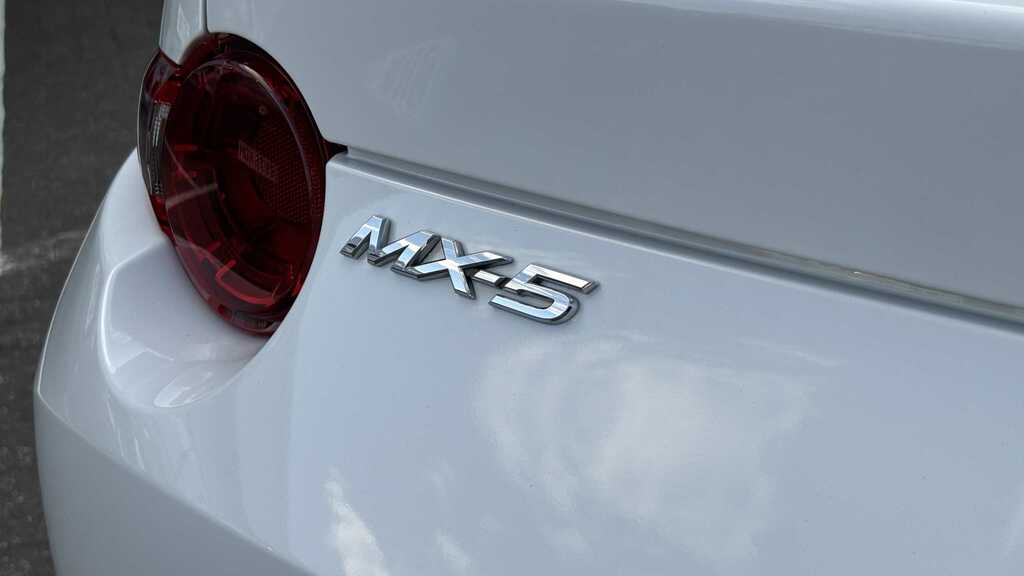 Mazda MX-5 1.5 Sport Nav 2018 White #6