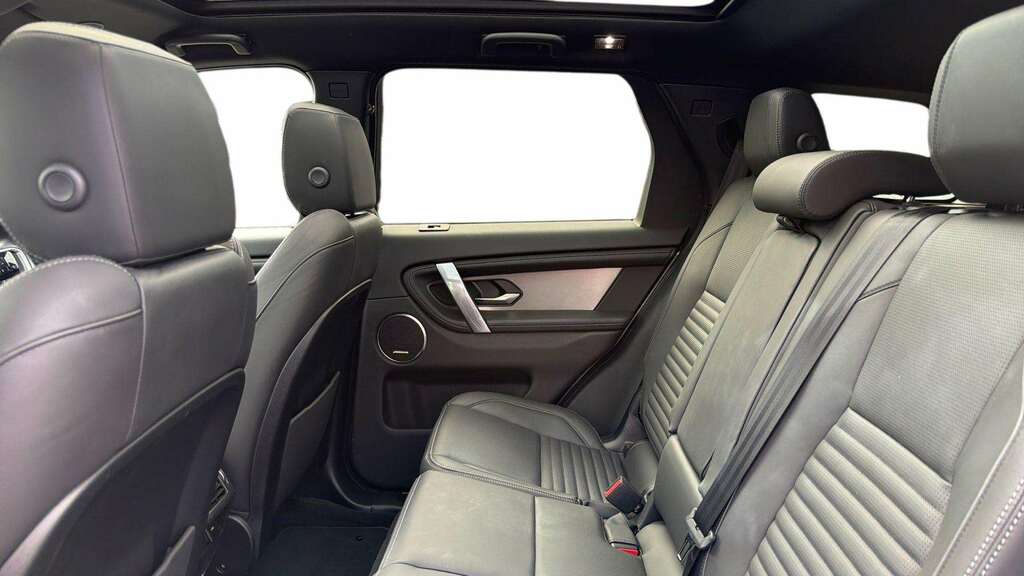 Land Rover Discovery Sport 2.0 D200 Dynamic Hse 7 Seat 2024 KR74NTF Grey #4