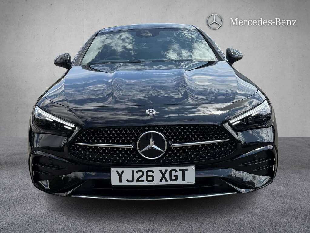 Mercedes-Benz CLE Class 300E Amg Line Premium 9G-tronic 2026 Black #3