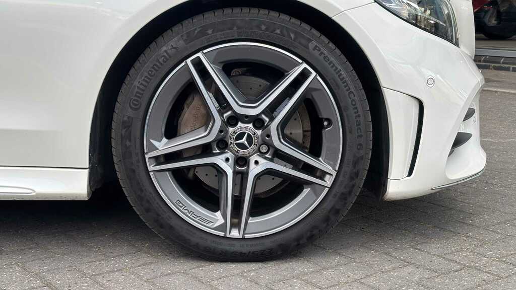Mercedes-Benz C Class C200 Amg Line 9G-tronic 2019 WD68SZC White #6