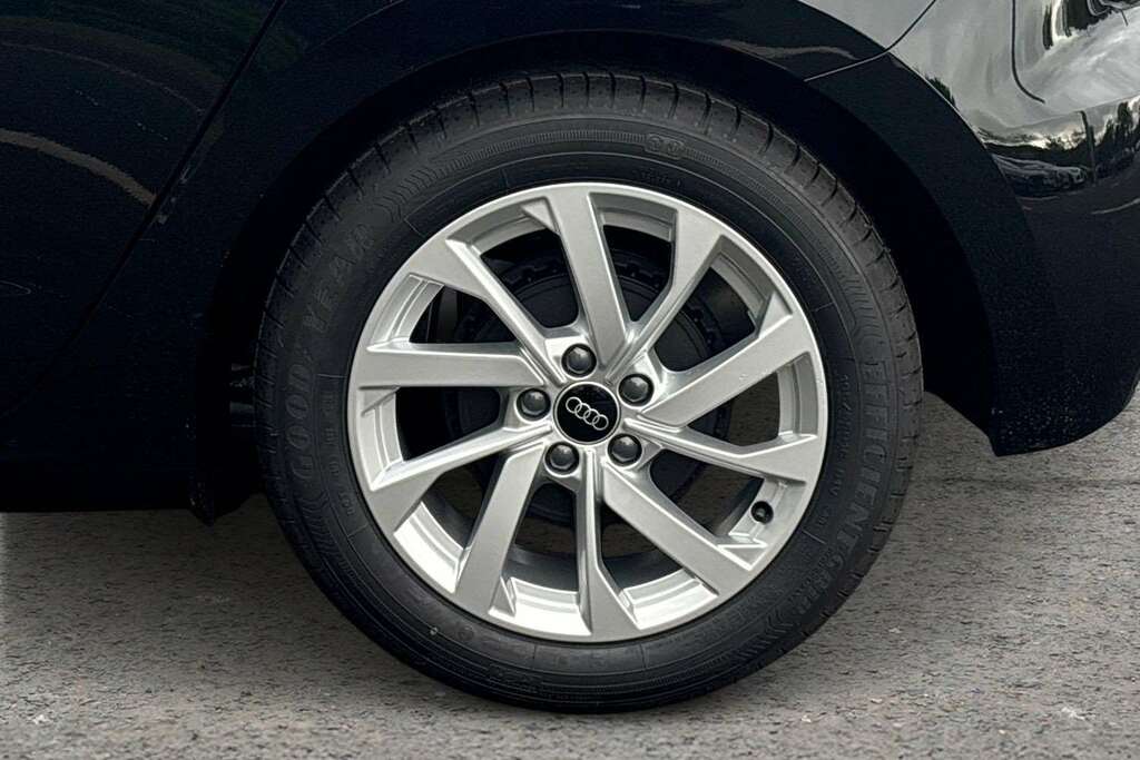 Audi A1 25 Tfsi Sport S Tronic 2026 MM26FPD Black #3