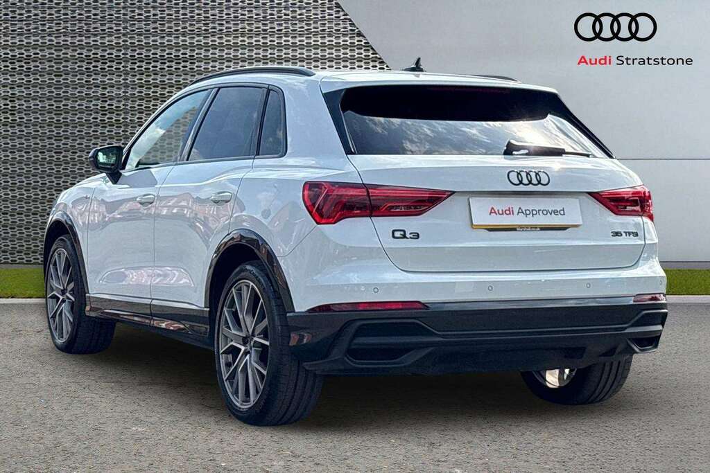 Audi Q3 35 Tfsi Black Edition S Tronic 20 Alloy 202 LV74NFU White #3