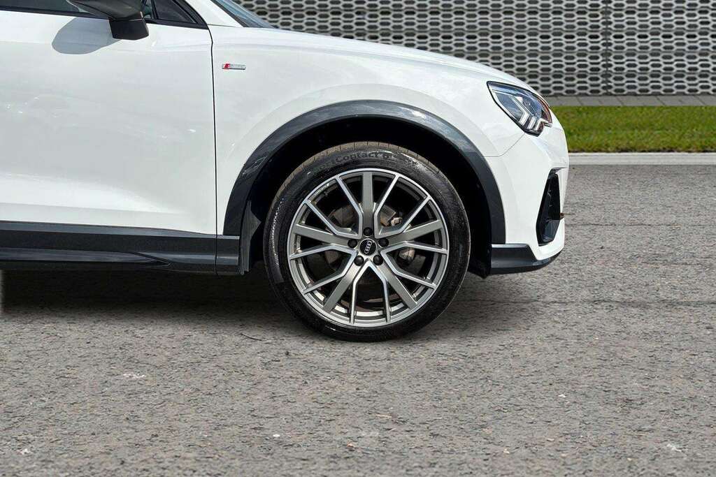 Audi Q3 35 Tfsi Black Edition S Tronic 20 Alloy 202 LV74NFU White #5