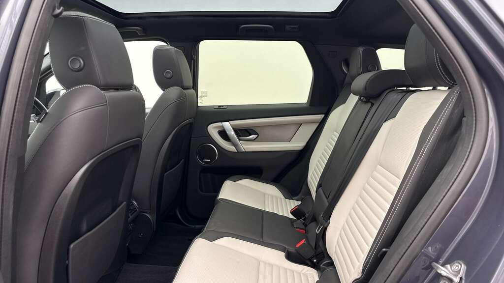 Land Rover Discovery Sport 2.0 D200 Dynamic Hse 7 Seat 2025 KN25TWW Blue #4