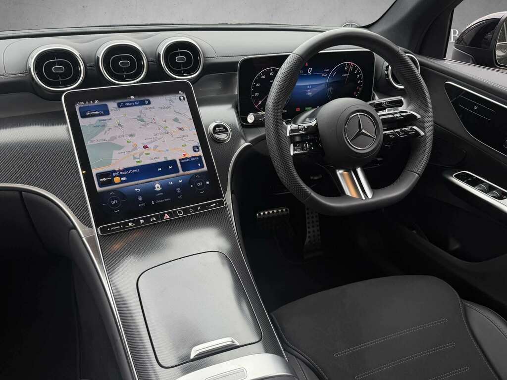 Mercedes-Benz GLC Class 300De 4Matic Urban Edition 9G-tronic 2026 YH26EKZ Grey #4