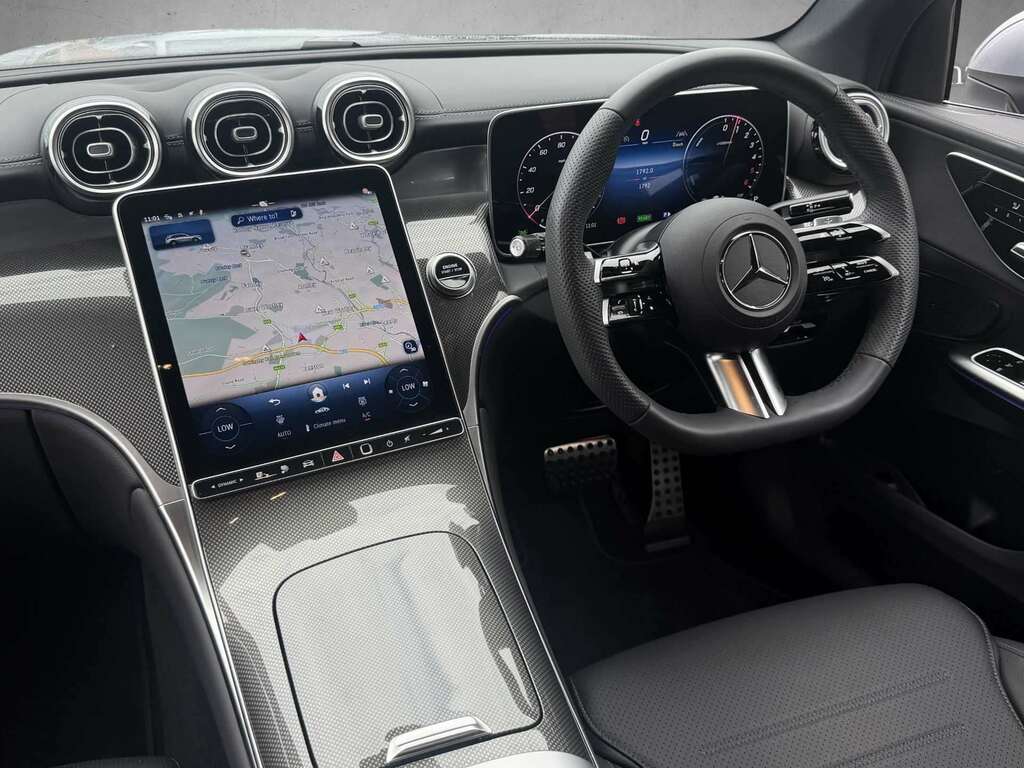 Mercedes-Benz GLC Class 300De 4Matic Amg Line 9G-tronic 2026 YG26HPC Silver #4