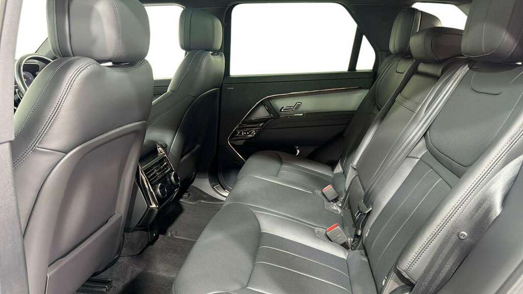Land Rover Range Rover Sport 3.0 D300 Dynamic Se 2025 YE74LZP Grey #4
