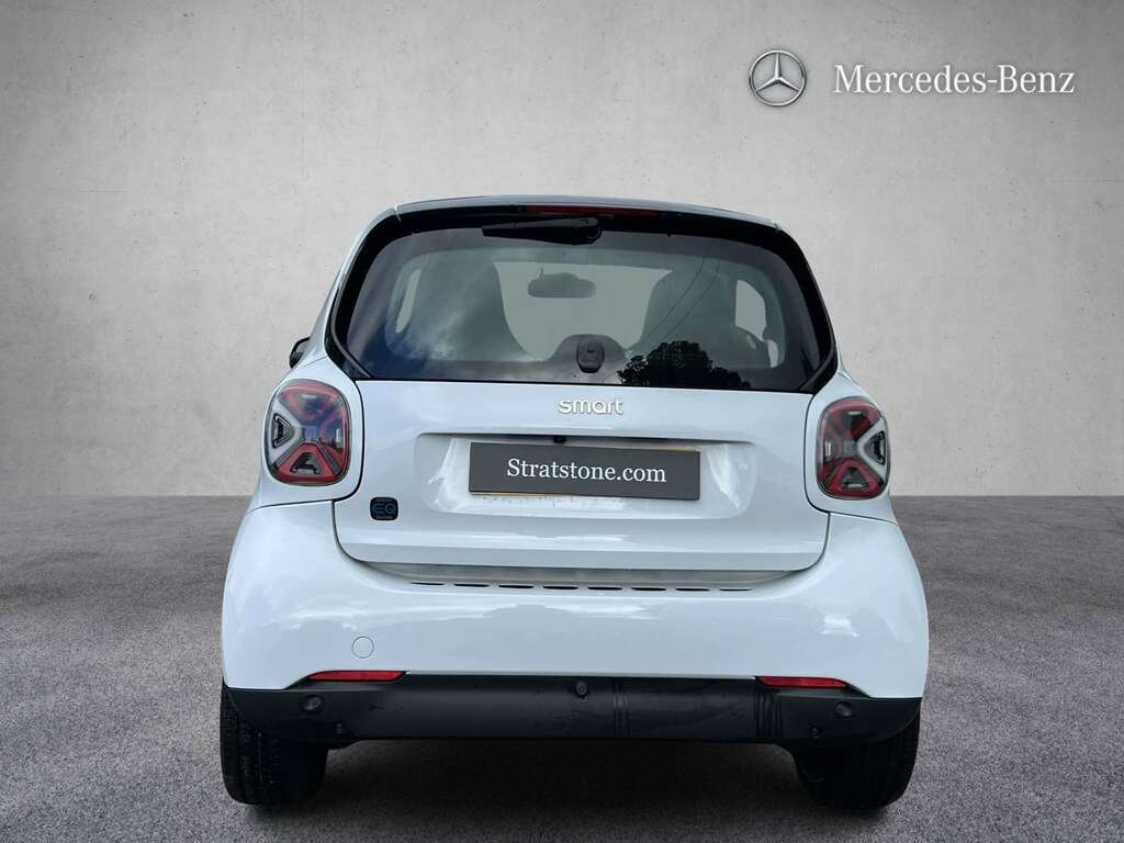 Smart Fortwo Coupe 60Kw Eq Exclusive 17Kwh 22Kwch 2024 FJ24ZXM White #5