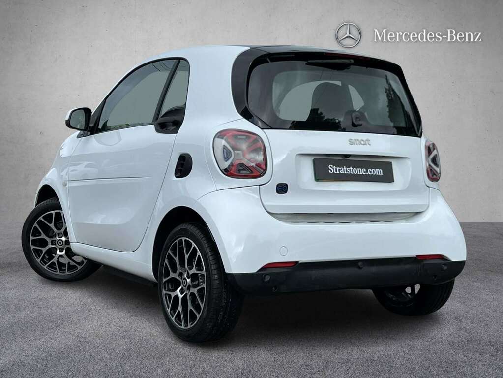 Smart Fortwo Coupe 60Kw Eq Exclusive 17Kwh 22Kwch 2024 FJ24ZXM White #2