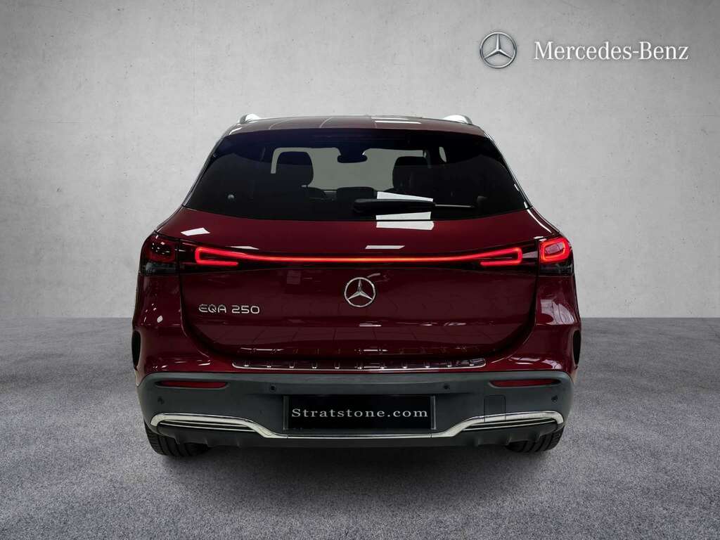 Mercedes-Benz EQA 250 140Kw Amg Line 66.5Kwh 2022 AO22ZGB Red #5