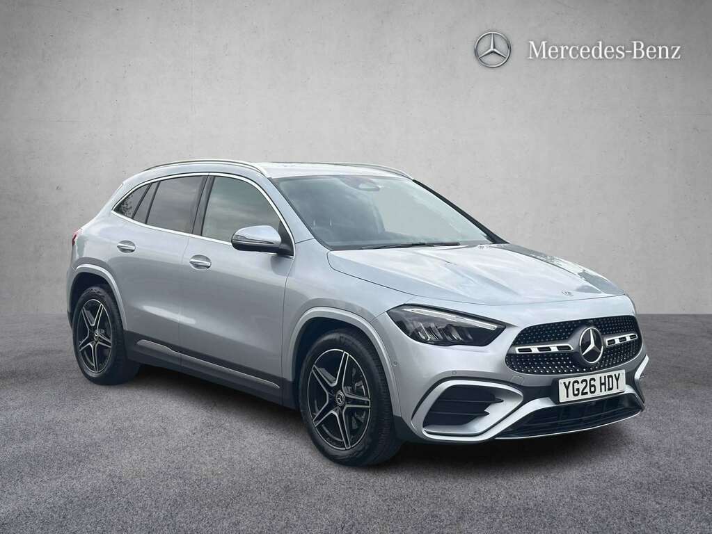 Mercedes-Benz GLA Class 200D Amg Line Executive 2026 Silver