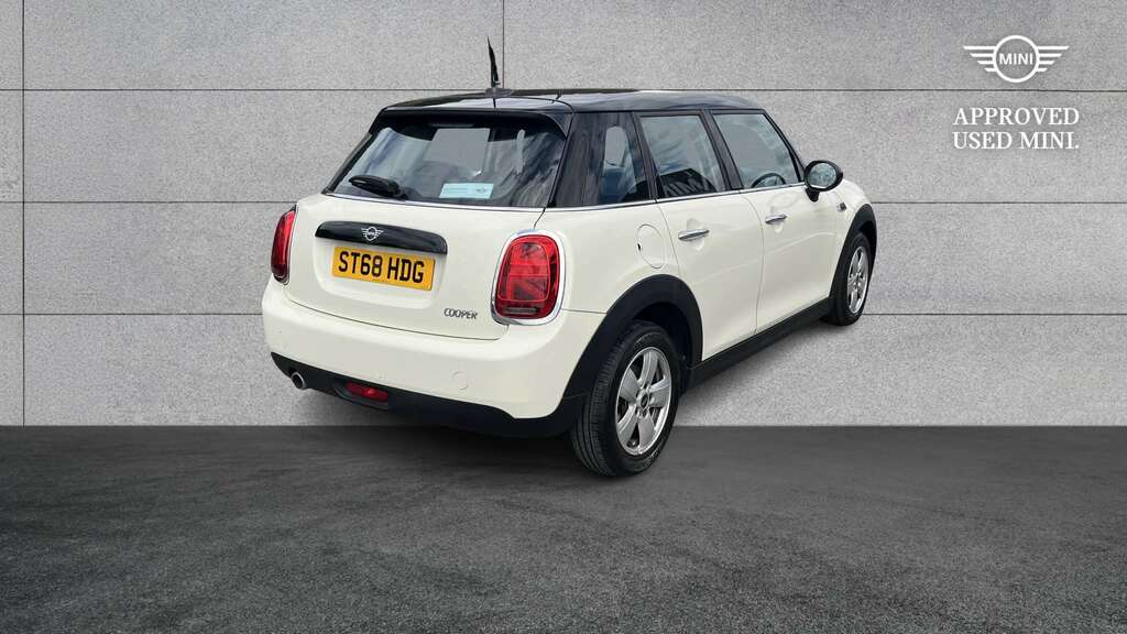 Mini Hatch 1.5 Cooper II 2018 White #4