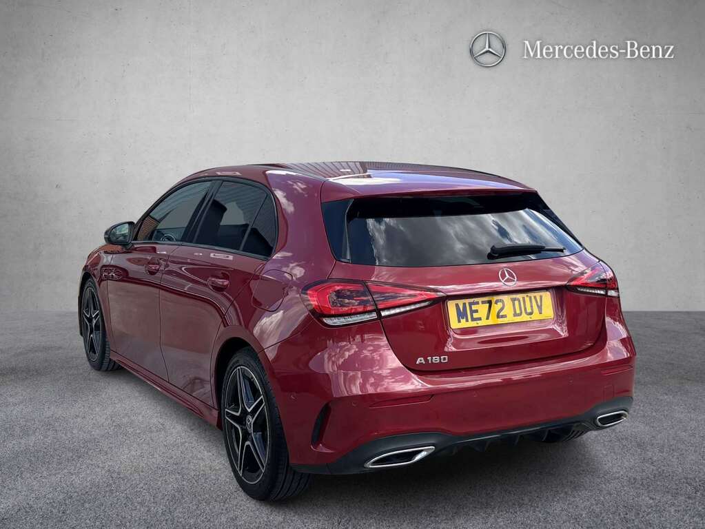 Mercedes-Benz A Class A180 Amg Line Executive 2022 ME72DUV Red #2