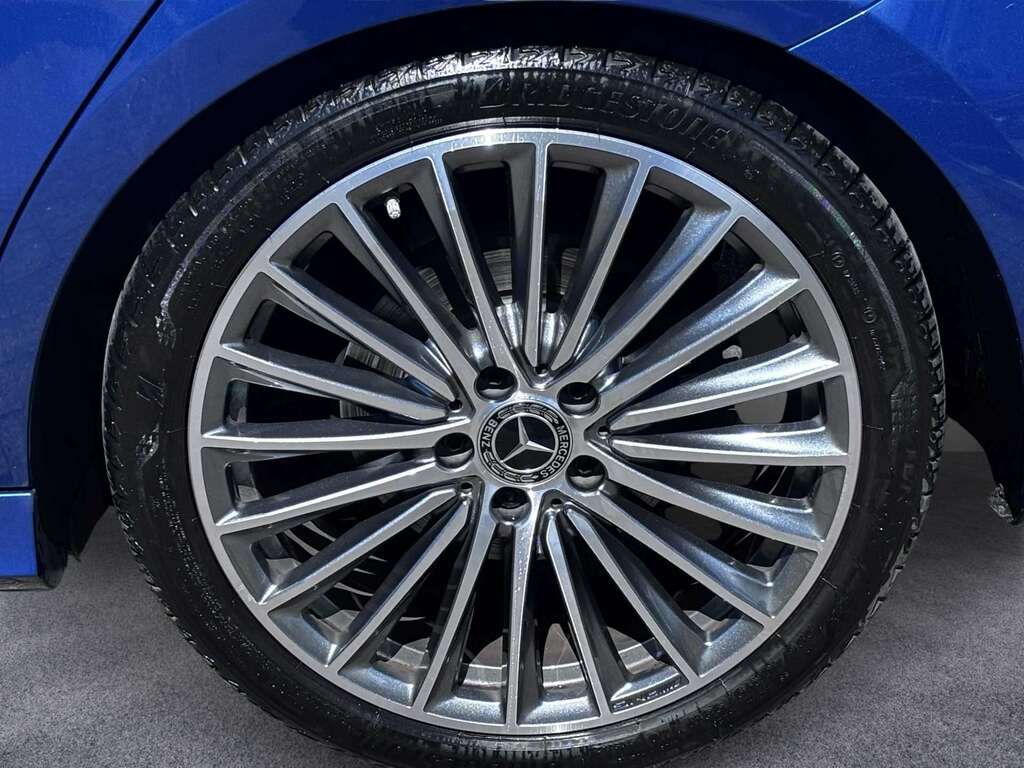 Mercedes-Benz A Class A200 Amg Line Premium Plus 2023 Blue #6