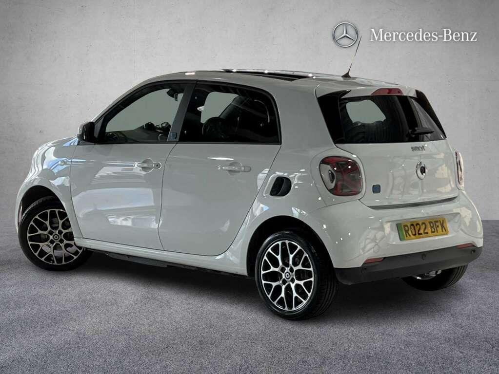 Smart Forfour 60Kw Eq Exclusive 17Kwh 22Kwch 2022 White #2