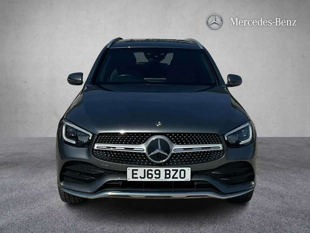 Mercedes-Benz GLC Class 300 4Matic Amg Line Premium 9G-tronic 2019 EJ69BZO Grey #2