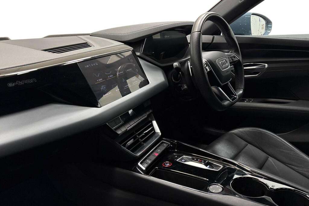 Audi E Tron GT 390Kw Quattro 93Kwh 2022 Grey #2