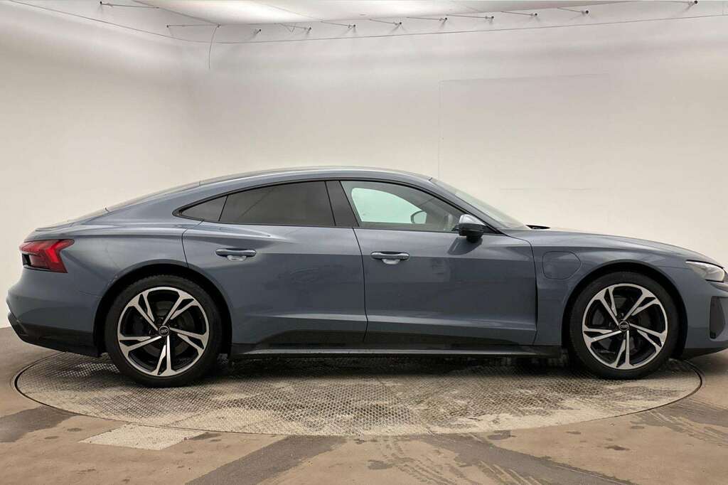 Audi E Tron GT 390Kw Quattro 93Kwh 2022 Grey #4