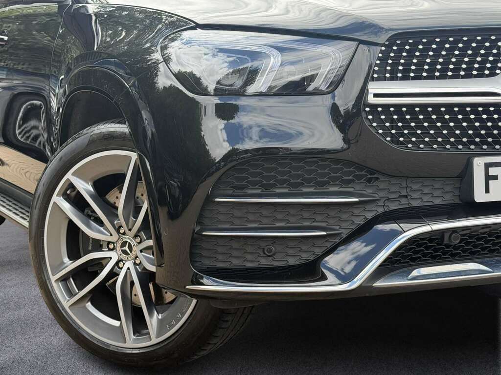 Mercedes-Benz GLE Class 450 4Matic Amg Line Prem 9G-tronic 7 St 2020 FP70HSD Black #3