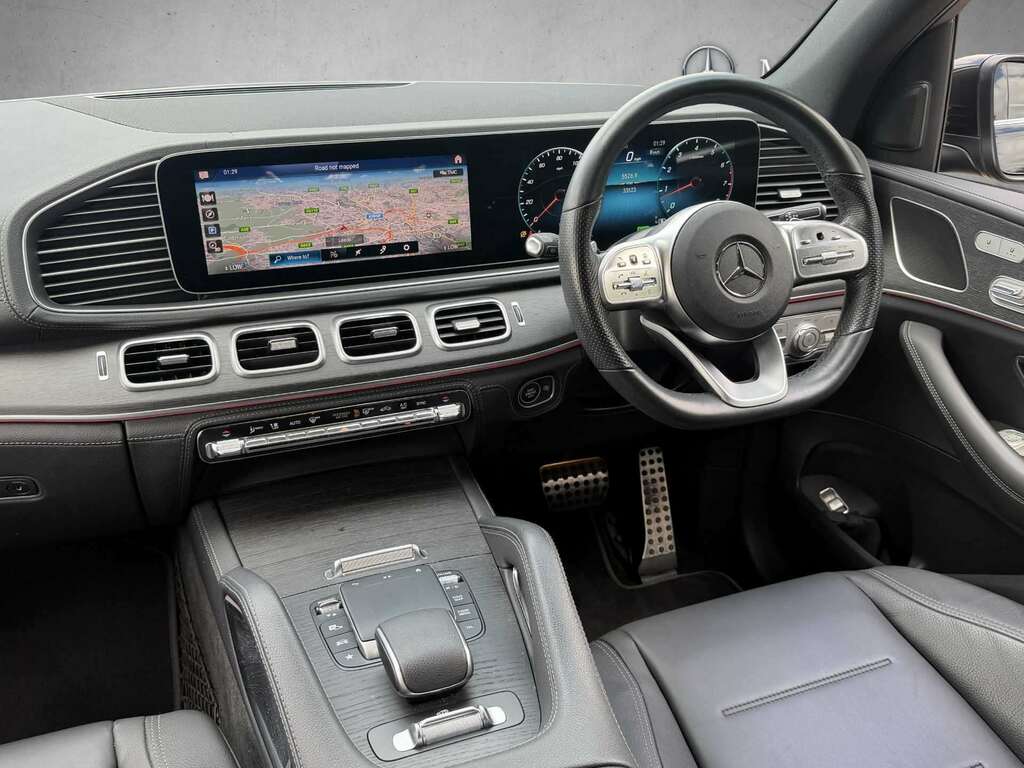 Mercedes-Benz GLE Class 450 4Matic Amg Line Prem 9G-tronic 7 St 2020 FP70HSD Black #4