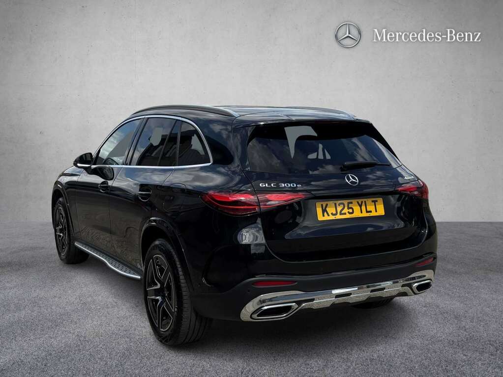 Mercedes-Benz GLC Class 300E 4Matic Amg Line 9G-tronic 2025 KJ25YLT Black #2