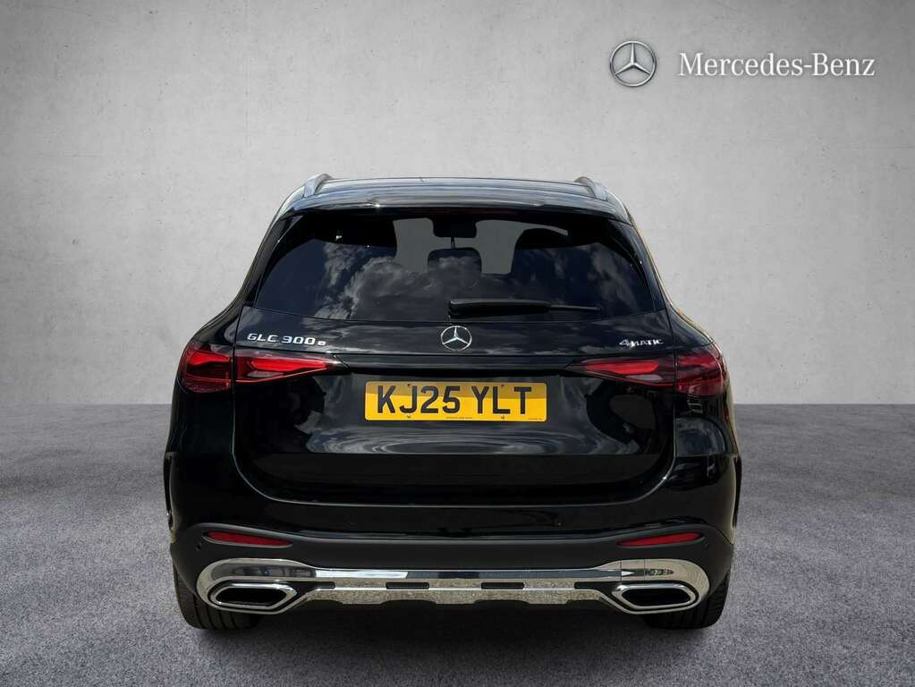 Mercedes-Benz GLC Class 300E 4Matic Amg Line 9G-tronic 2025 KJ25YLT Black #4