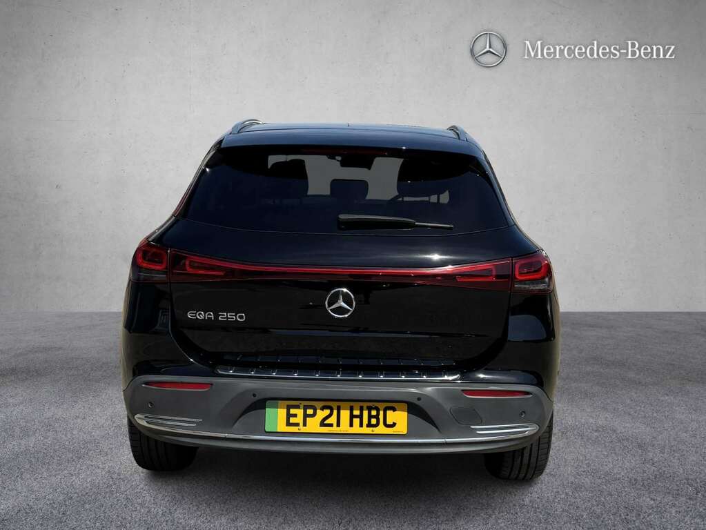 Mercedes-Benz EQA 250 140Kw Sport 66.5Kwh 2021 #4