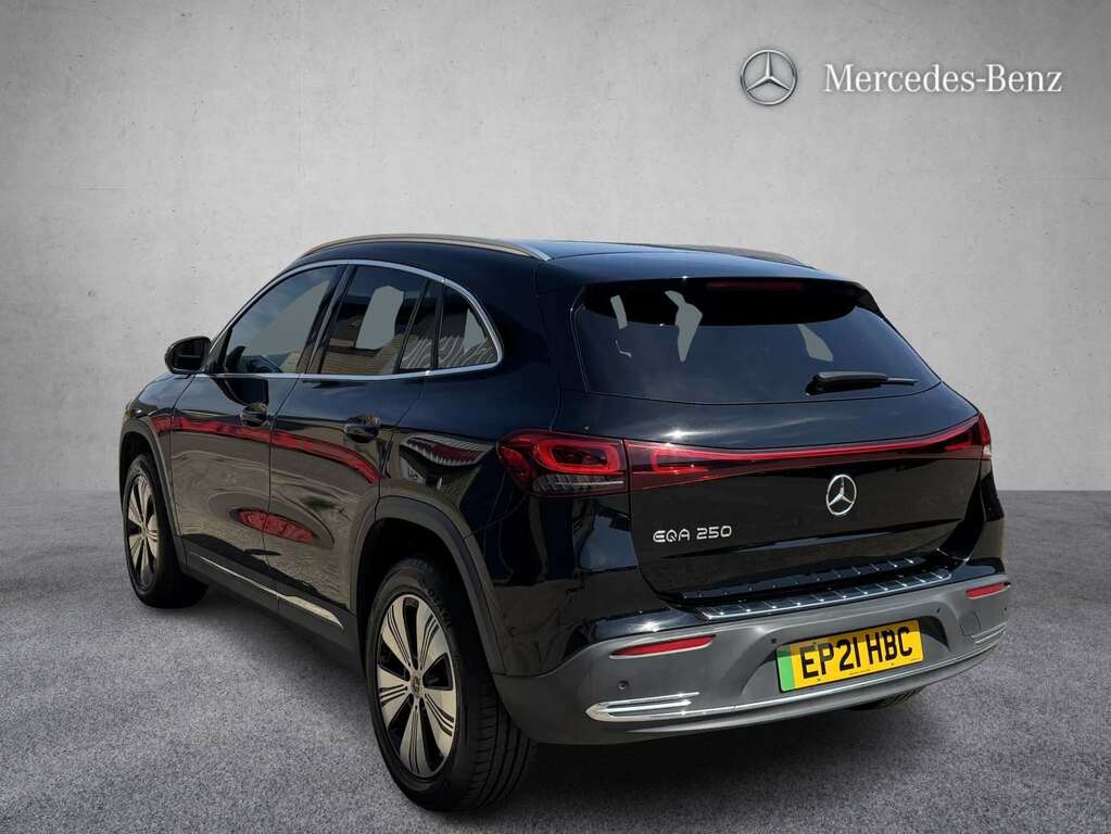 Mercedes-Benz EQA 250 140Kw Sport 66.5Kwh 2021 #2